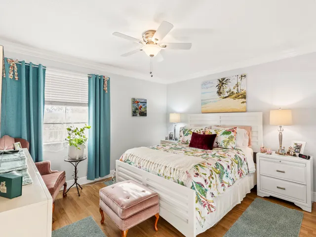 $335,000 | 6073 Balboa Circle, Unit 403, Boca Raton, FL 33433