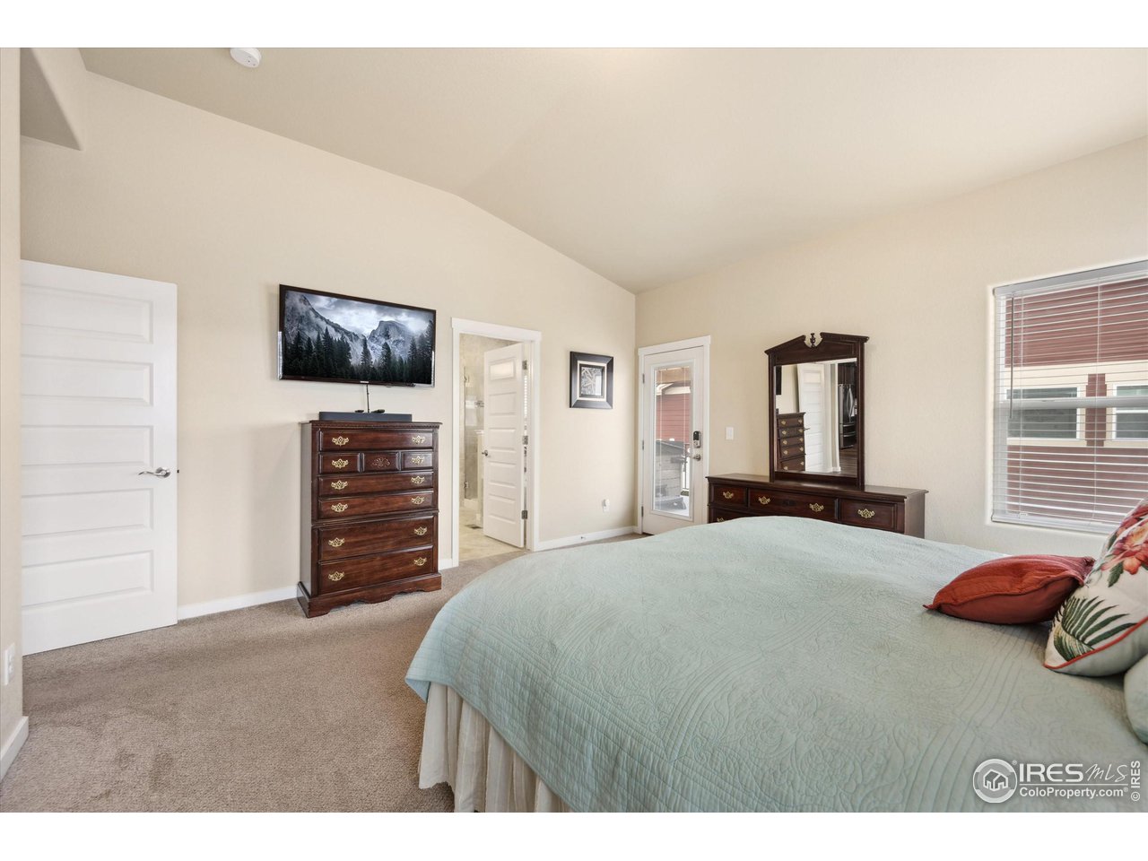 2117 Cadman Street Berthoud, CO 80513 - Photo 16 of 40