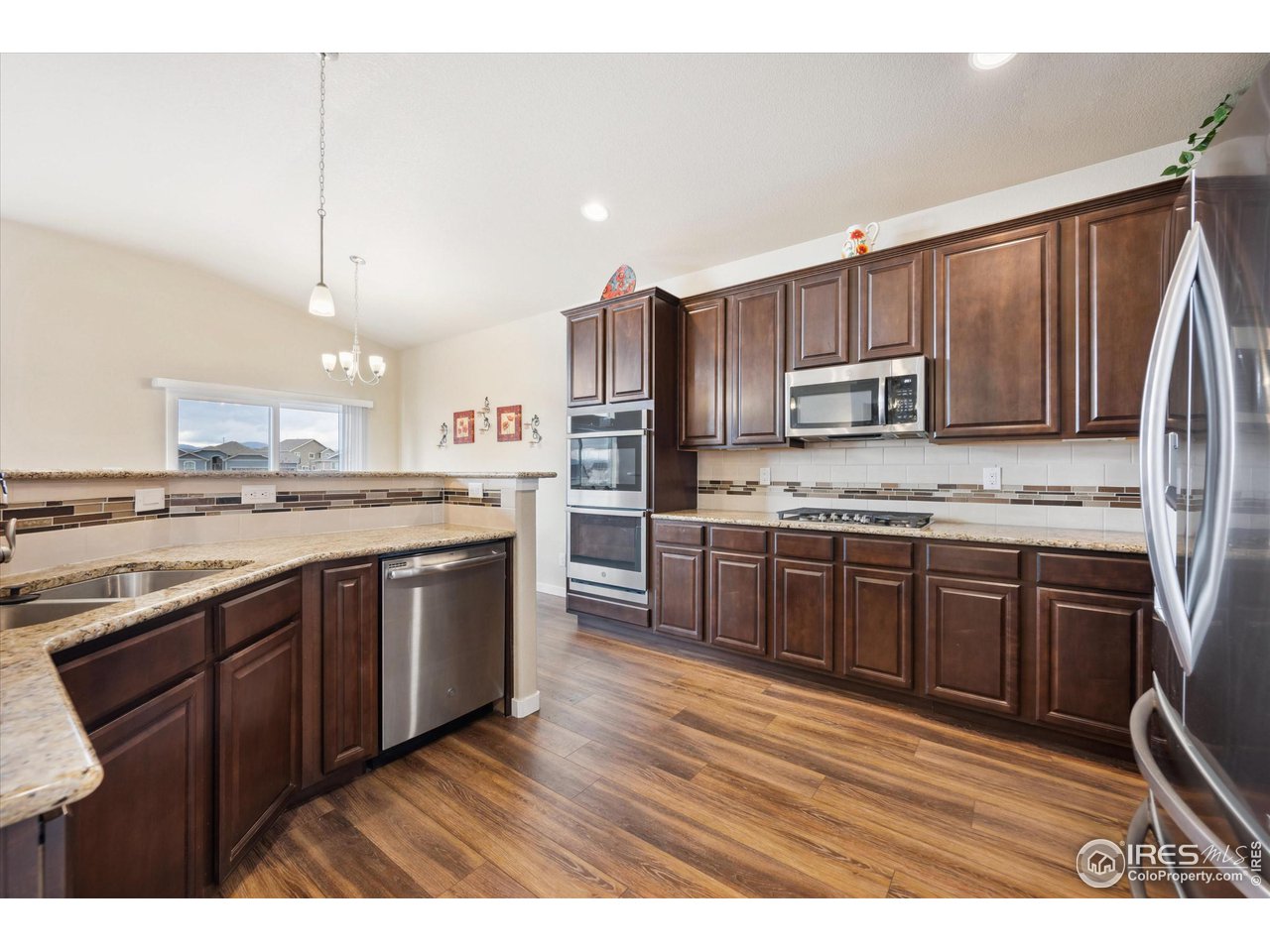 2117 Cadman Street Berthoud, CO 80513 - Photo 4 of 40