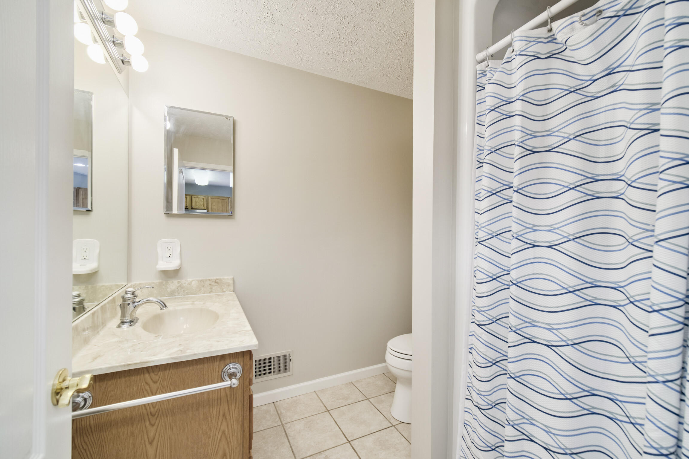 1972 Pine Ridge Drive Manistee, MI 49660 - Photo 20 of 54 1972_Pine_Ridge_Dr-08