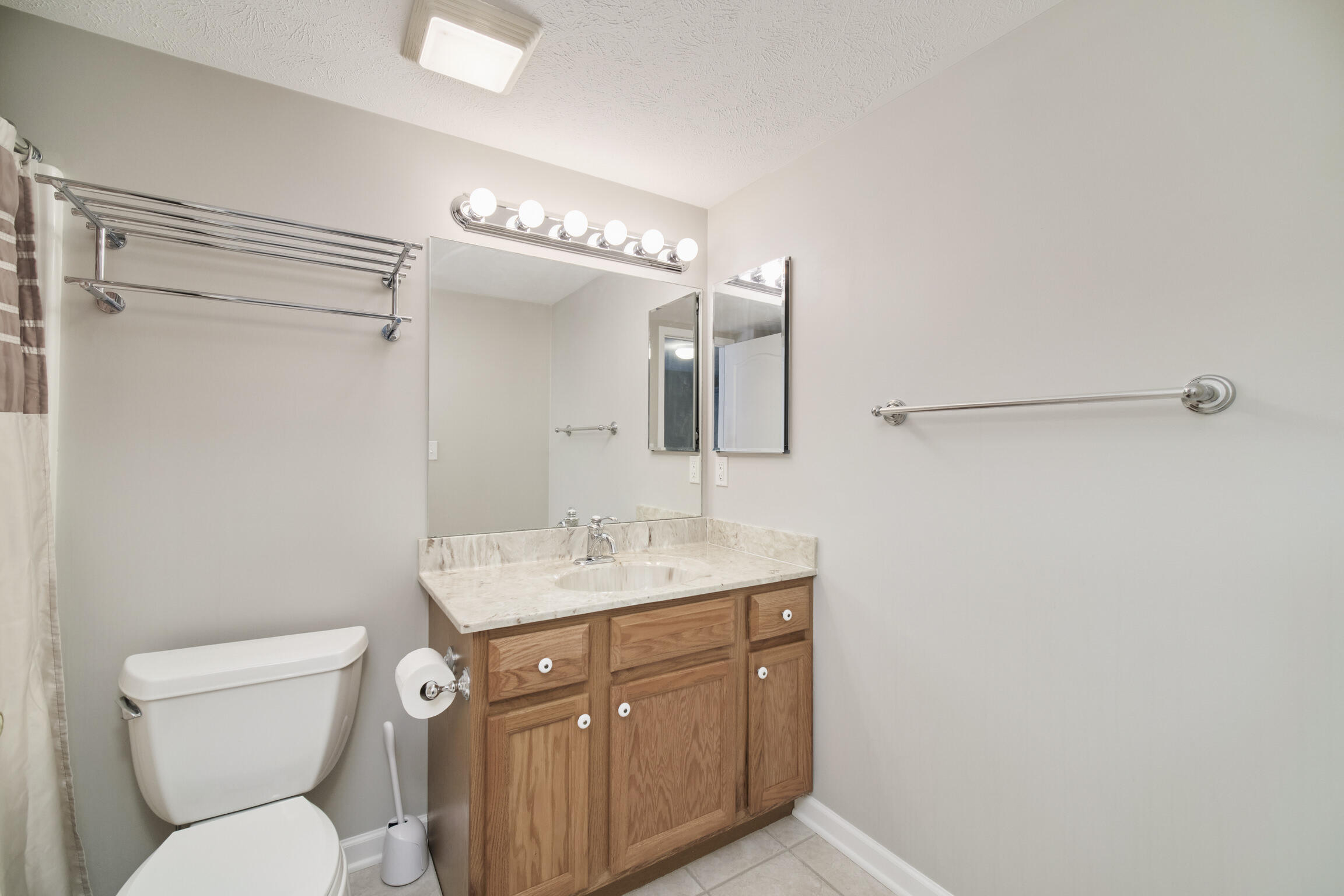 1972 Pine Ridge Drive Manistee, MI 49660 - Photo 30 of 54 1972_Pine_Ridge_Dr-33