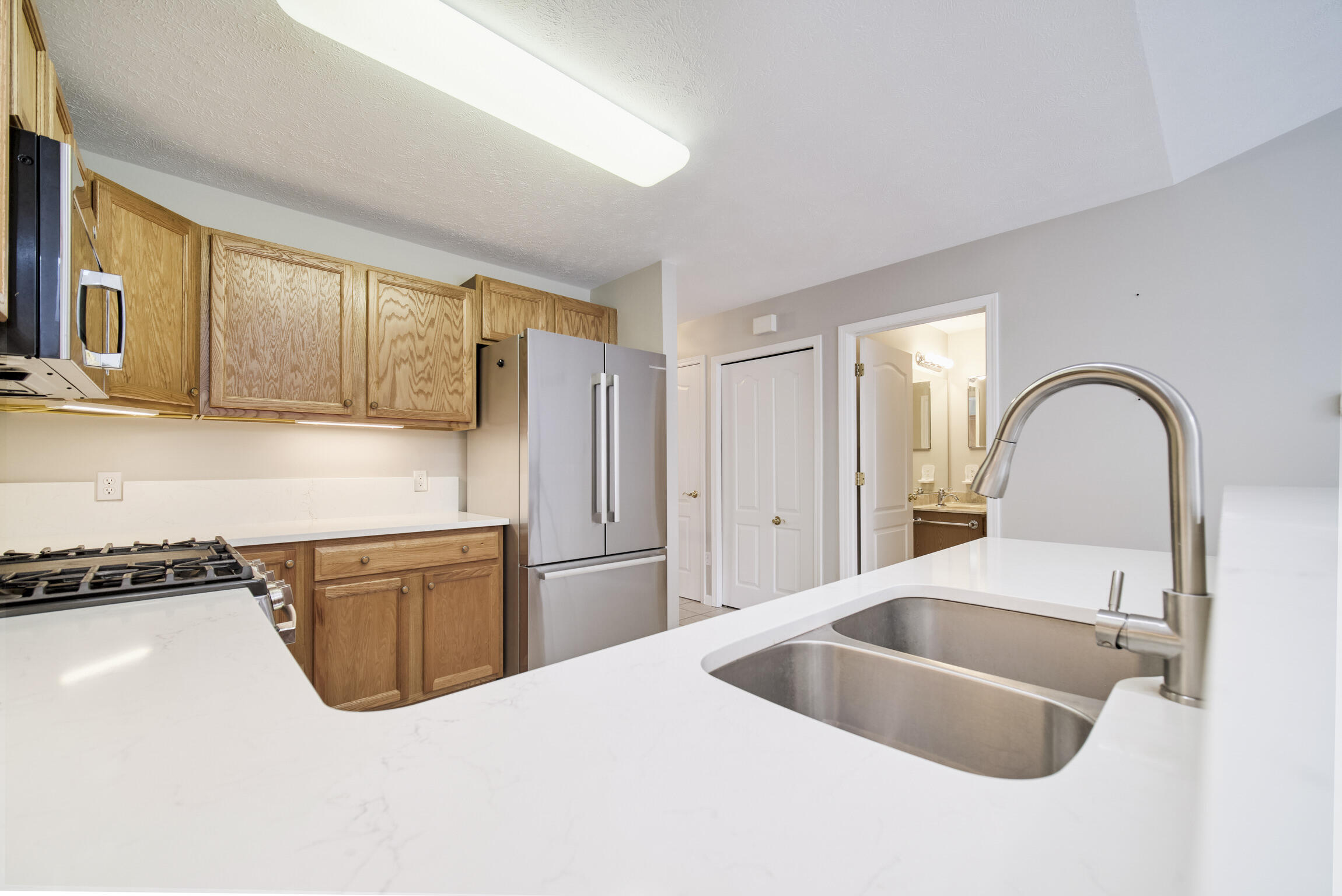 1972 Pine Ridge Drive Manistee, MI 49660 - Photo 3 of 54 1972_Pine_Ridge_Dr-13