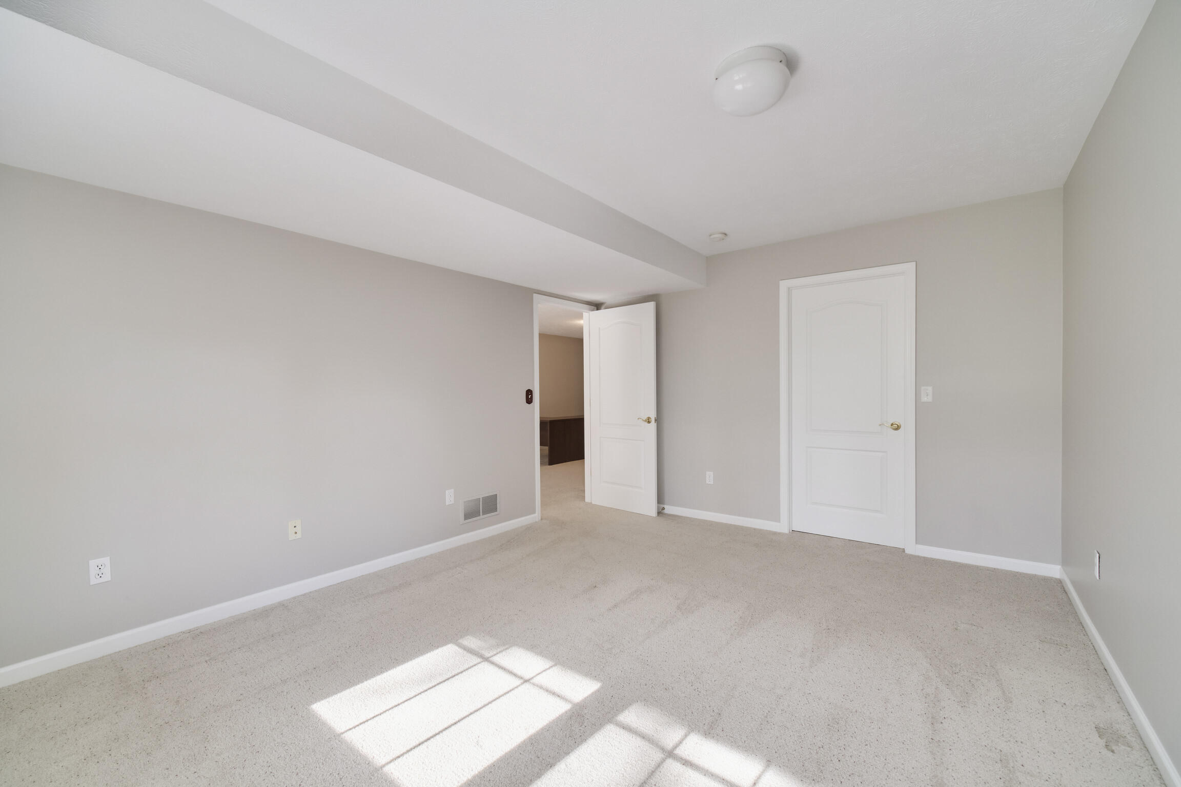 1972 Pine Ridge Drive Manistee, MI 49660 - Photo 33 of 54 1972_Pine_Ridge_Dr-36