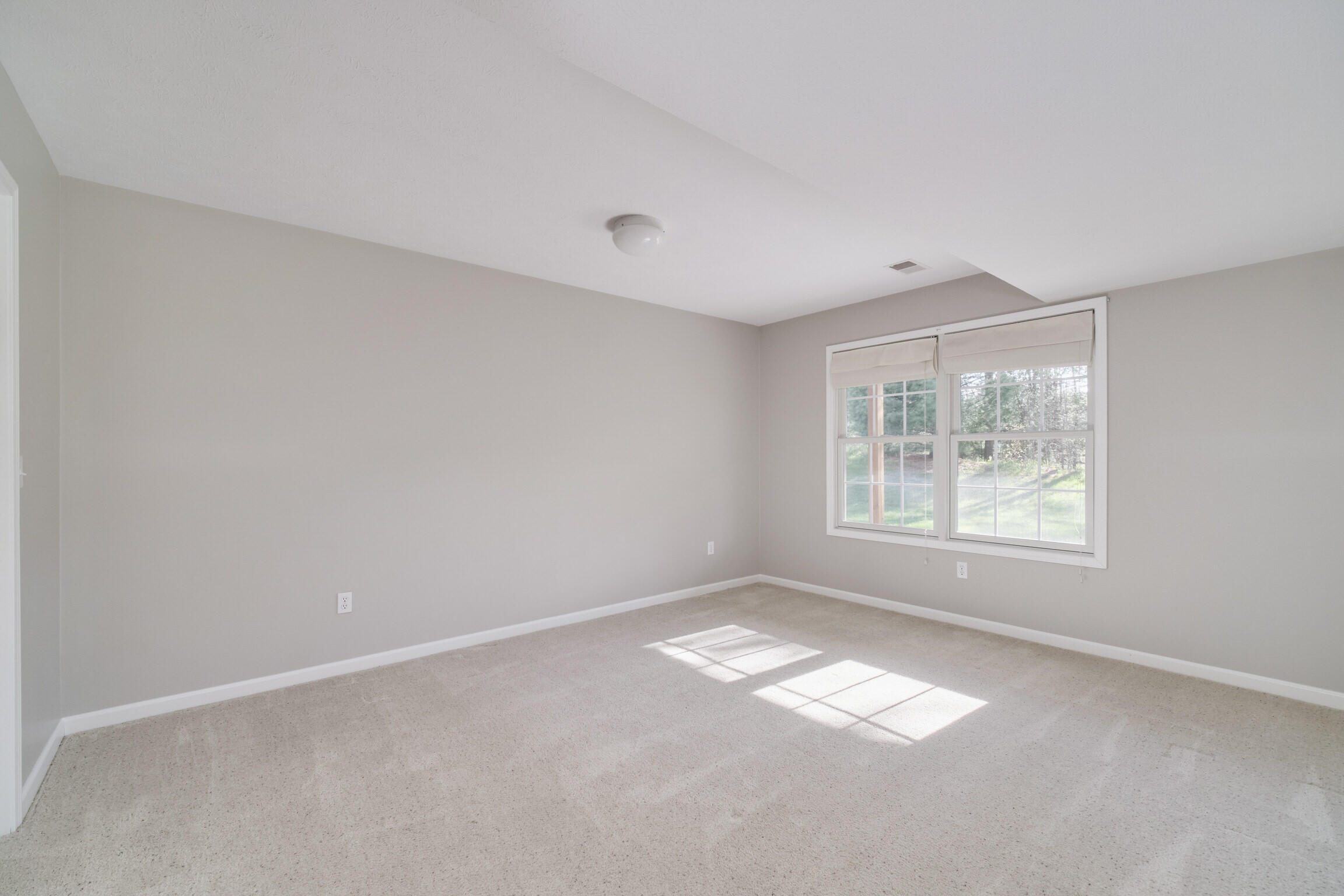 1972 Pine Ridge Drive Manistee, MI 49660 - Photo 34 of 54 1972_Pine_Ridge_Dr-37