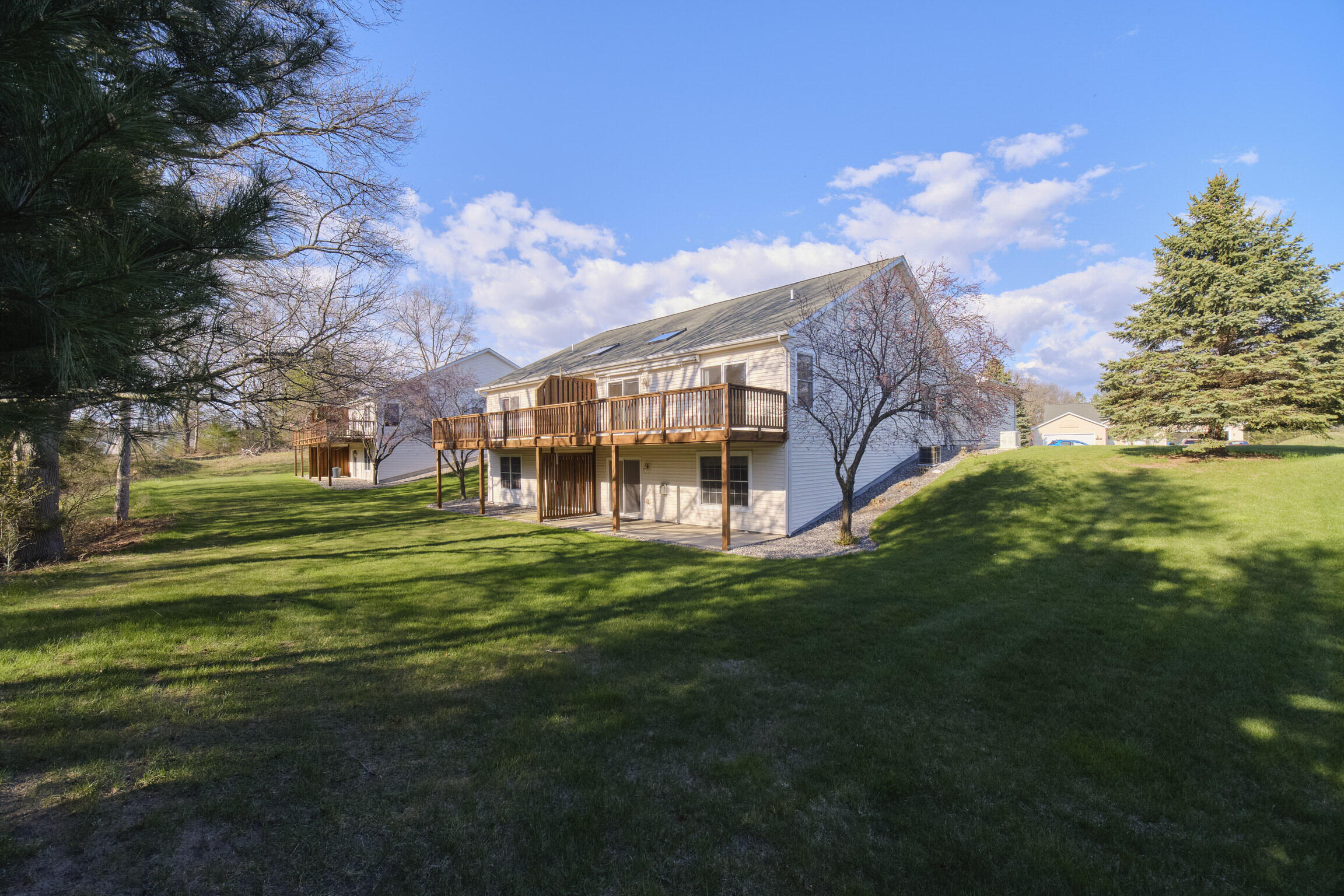 1972 Pine Ridge Drive Manistee, MI 49660 - Photo 39 of 54 1972_Pine_Ridge_Dr-42