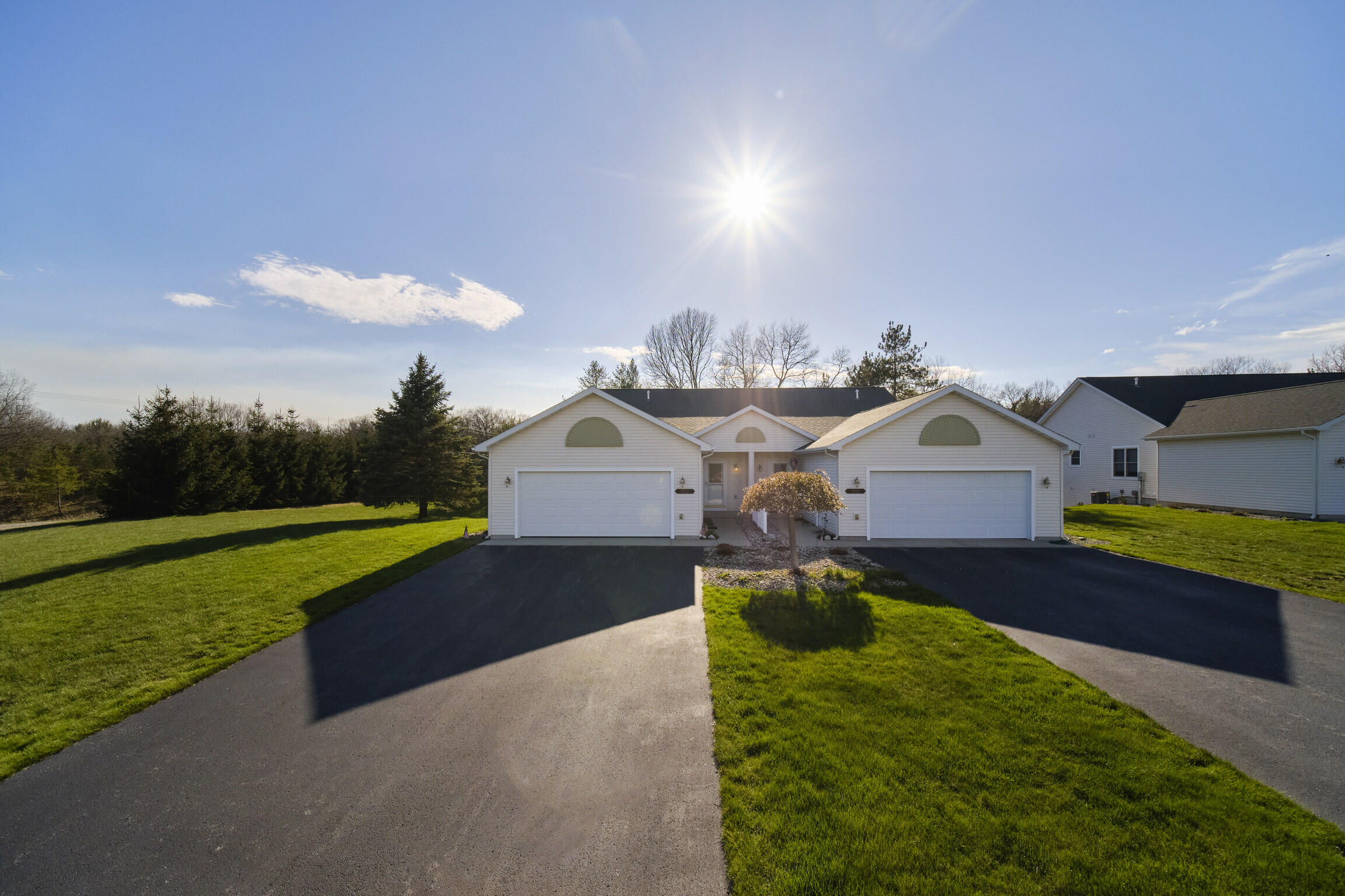 1972 Pine Ridge Drive Manistee, MI 49660 - Photo 45 of 54 1972_Pine_Ridge_Dr-51