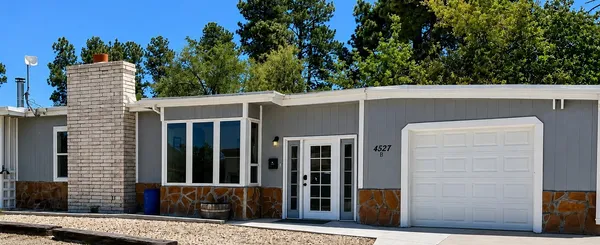 $395,000 | 4527 Ridgeway Drive, Unit B, Los Alamos, NM 87544