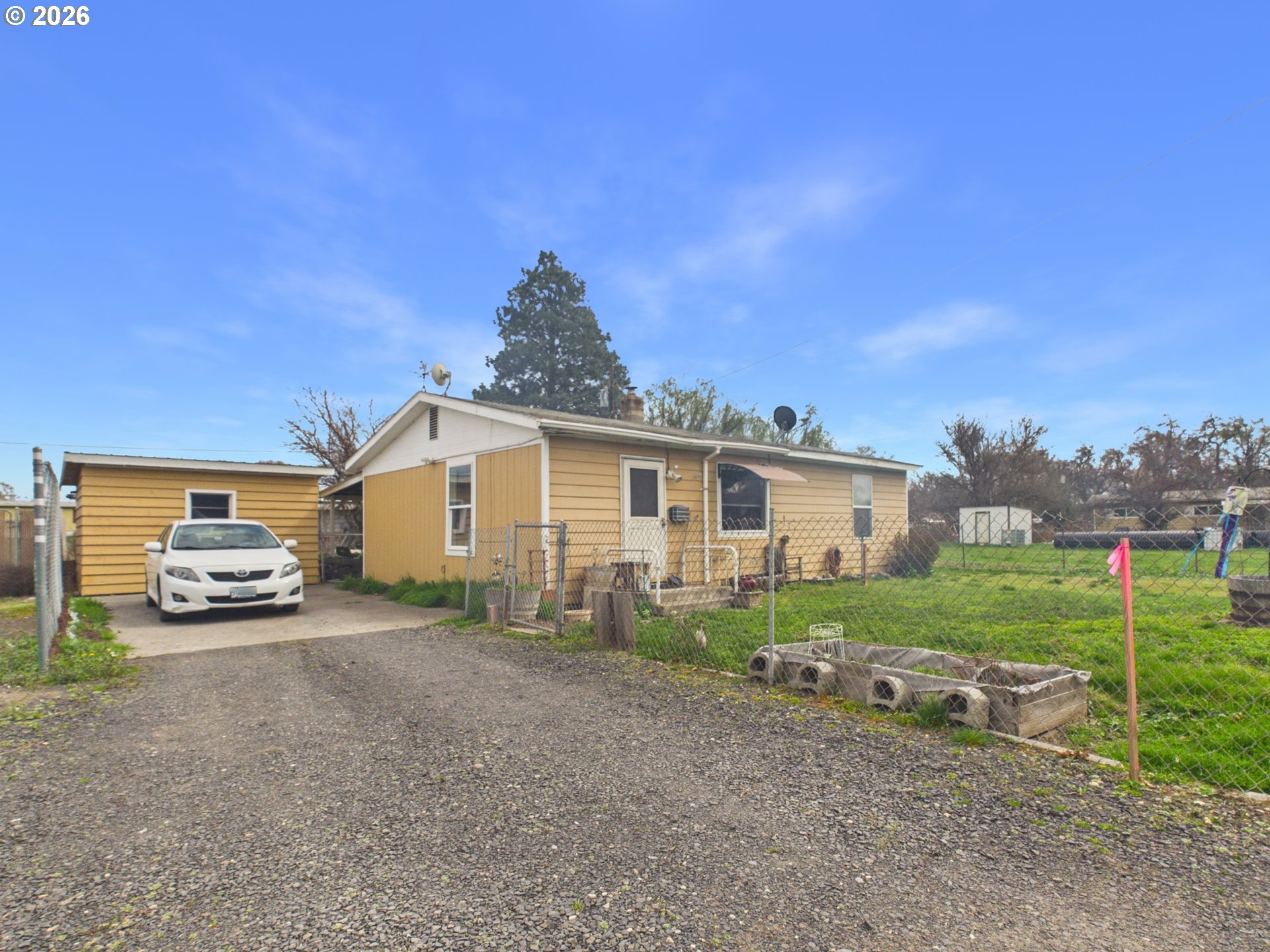 82045 Lind Road Umatilla, OR 97882 - Photo 11 of 17