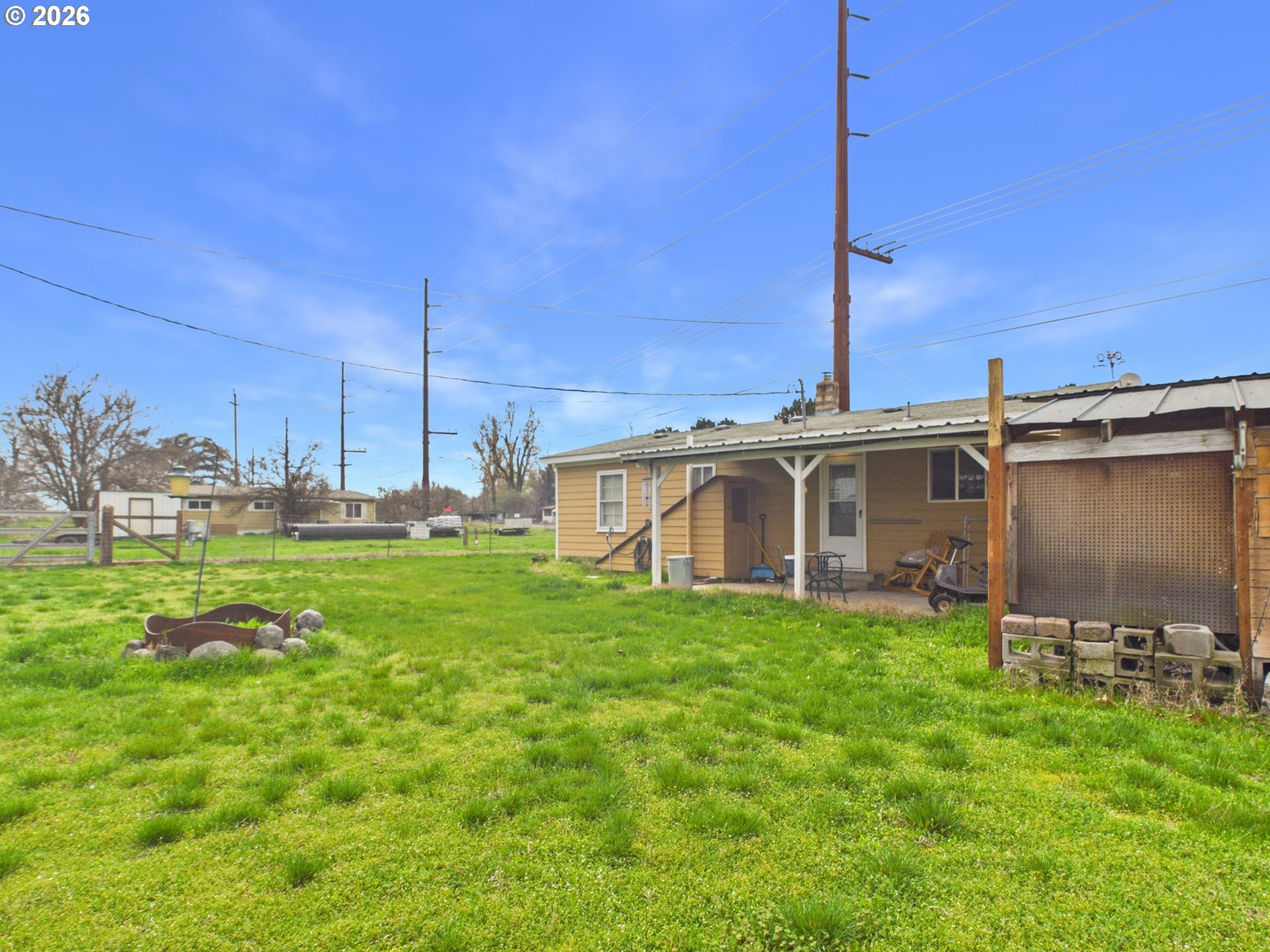 82045 Lind Road Umatilla, OR 97882 - Photo 15 of 17