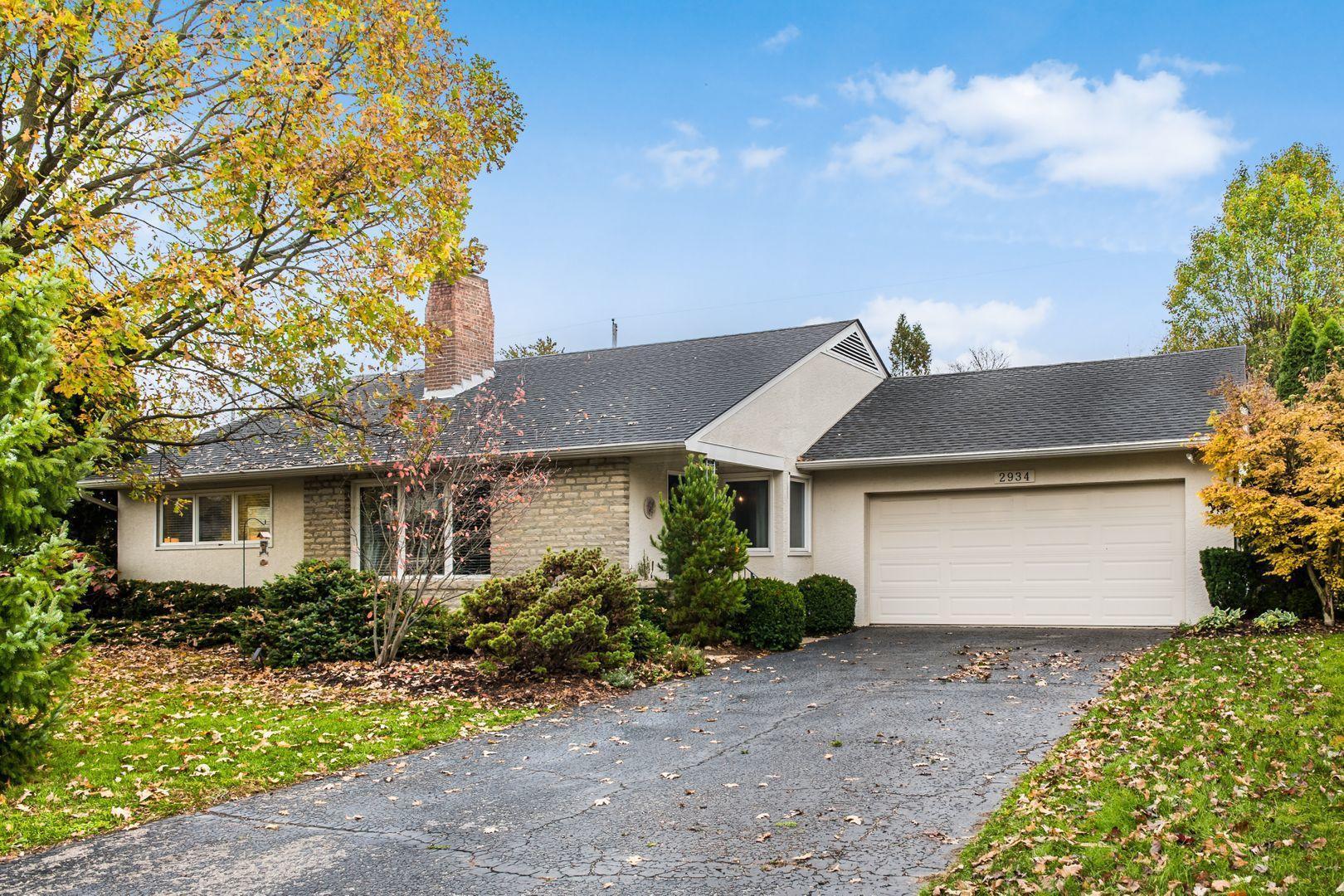 2934 Welsford Road Columbus, OH 43221 - Photo 3 of 31