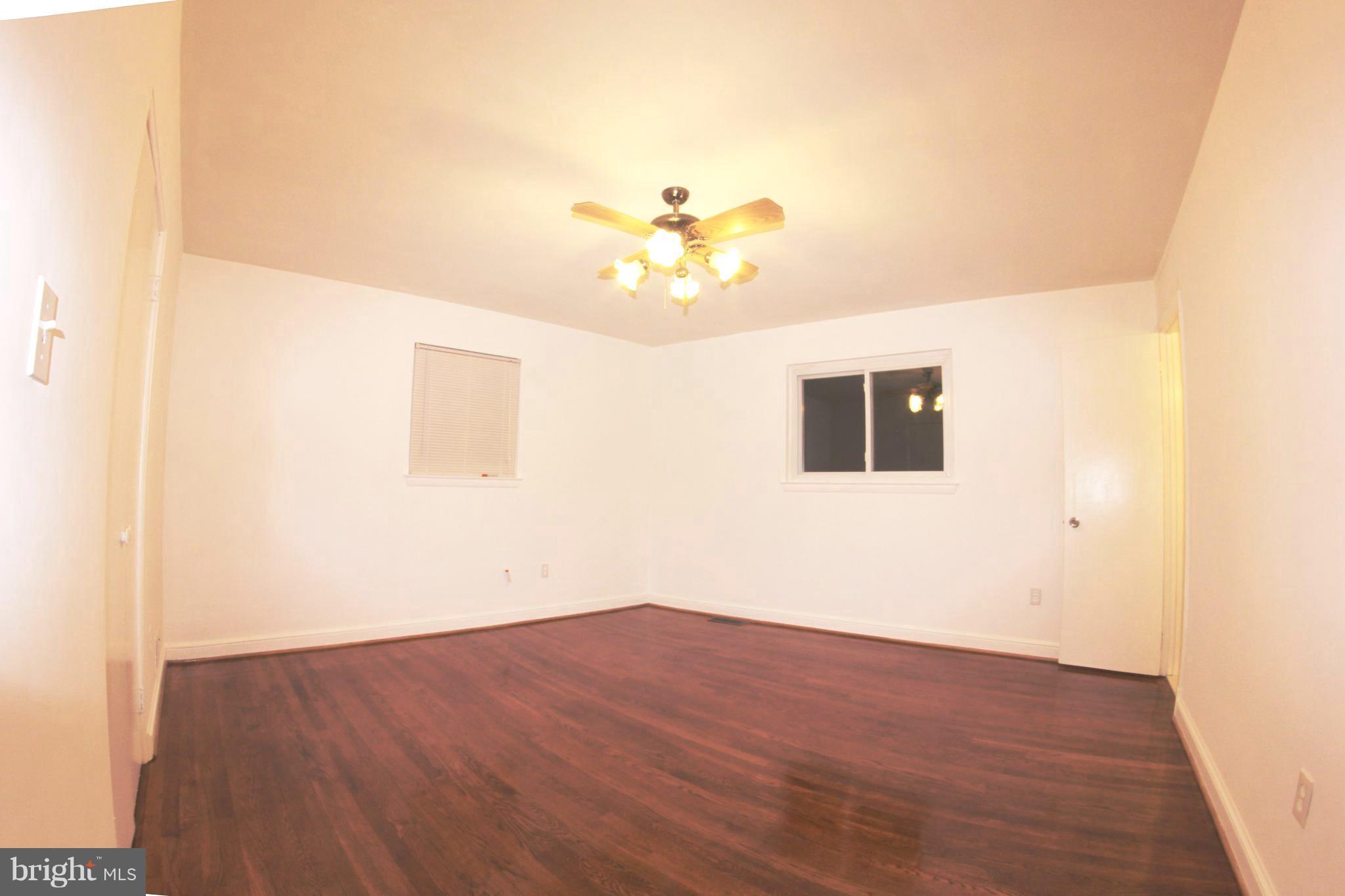 7101 Larrlyn Drive Springfield, VA 22151 - Photo 24 of 30 Bedroom (Master)