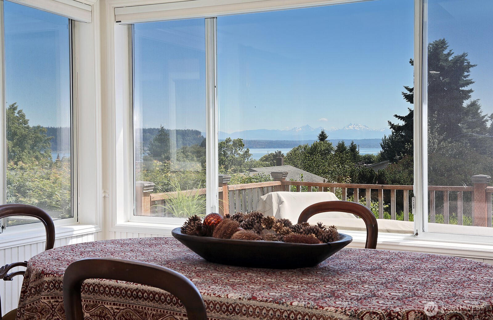 424 Island View Lane Langley, WA 98260 - Photo 13 of 39 a view of a couches in a patio