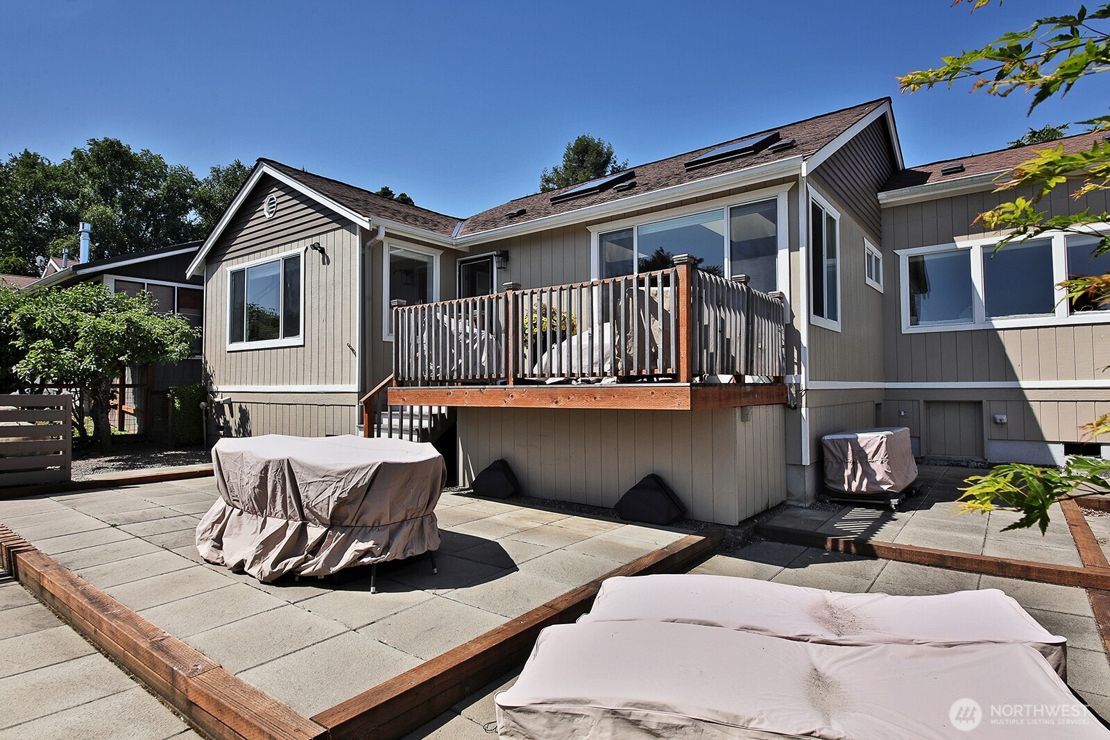 424 Island View Lane Langley, WA 98260 - Photo 31 of 39 a view of house with yard and sitting area