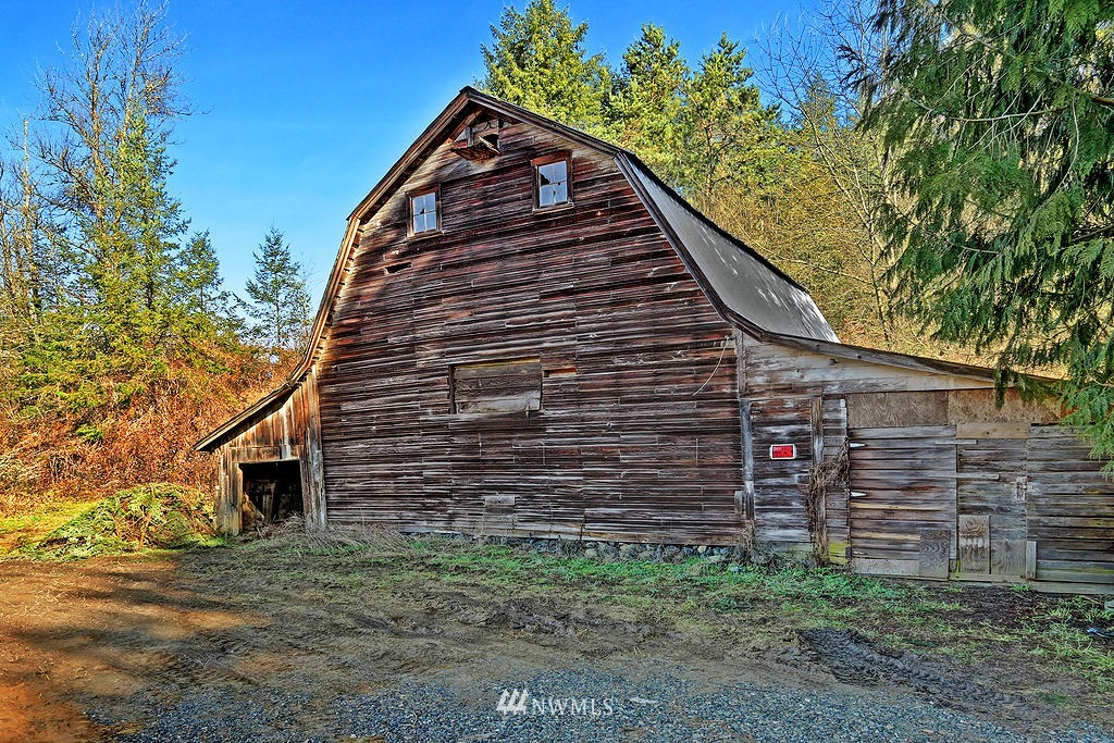 16731 Jordan Road Arlington, WA 98223 - Photo 8 of 13 Gallery Image 8