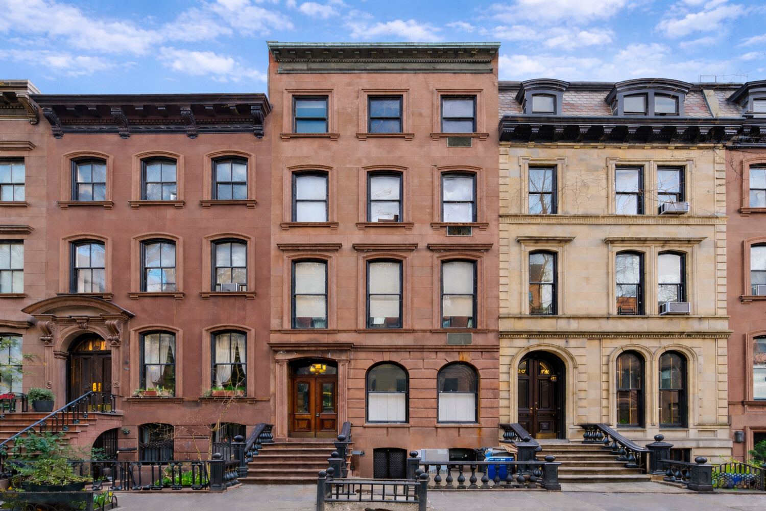 68 Perry Street, Unit 4F Manhattan, NY 10014 - Photo 5 of 5