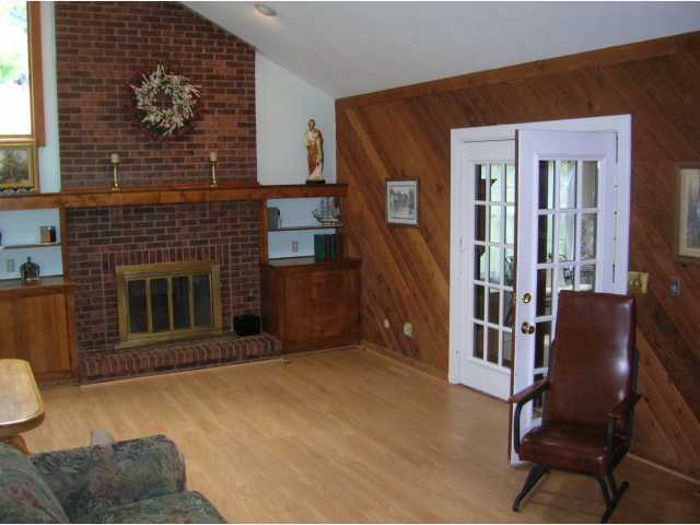 655 Brice Road Columbus, OH 43213 - Photo 3 of 18 Gallery Image 3