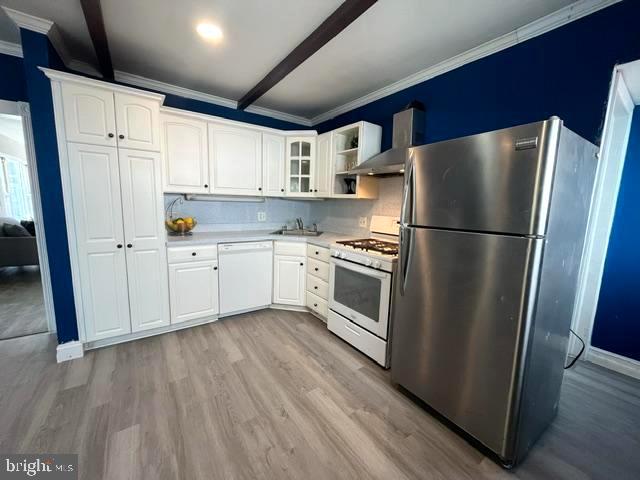 7007 Dunhill Road Dundalk, MD 21222 - Photo 11 of 32 Brand New Vinyl Plank Flooring installed 8/3/23