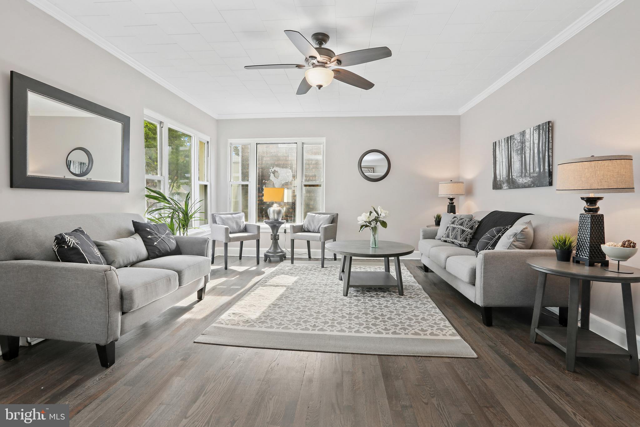 7007 Dunhill Road Dundalk, MD 21222 - Photo 5 of 32 Spacious LR could accommodate large sectional