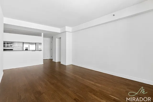 $8,500 | 60 West 23rd Street, Unit 1051 | Flatiron