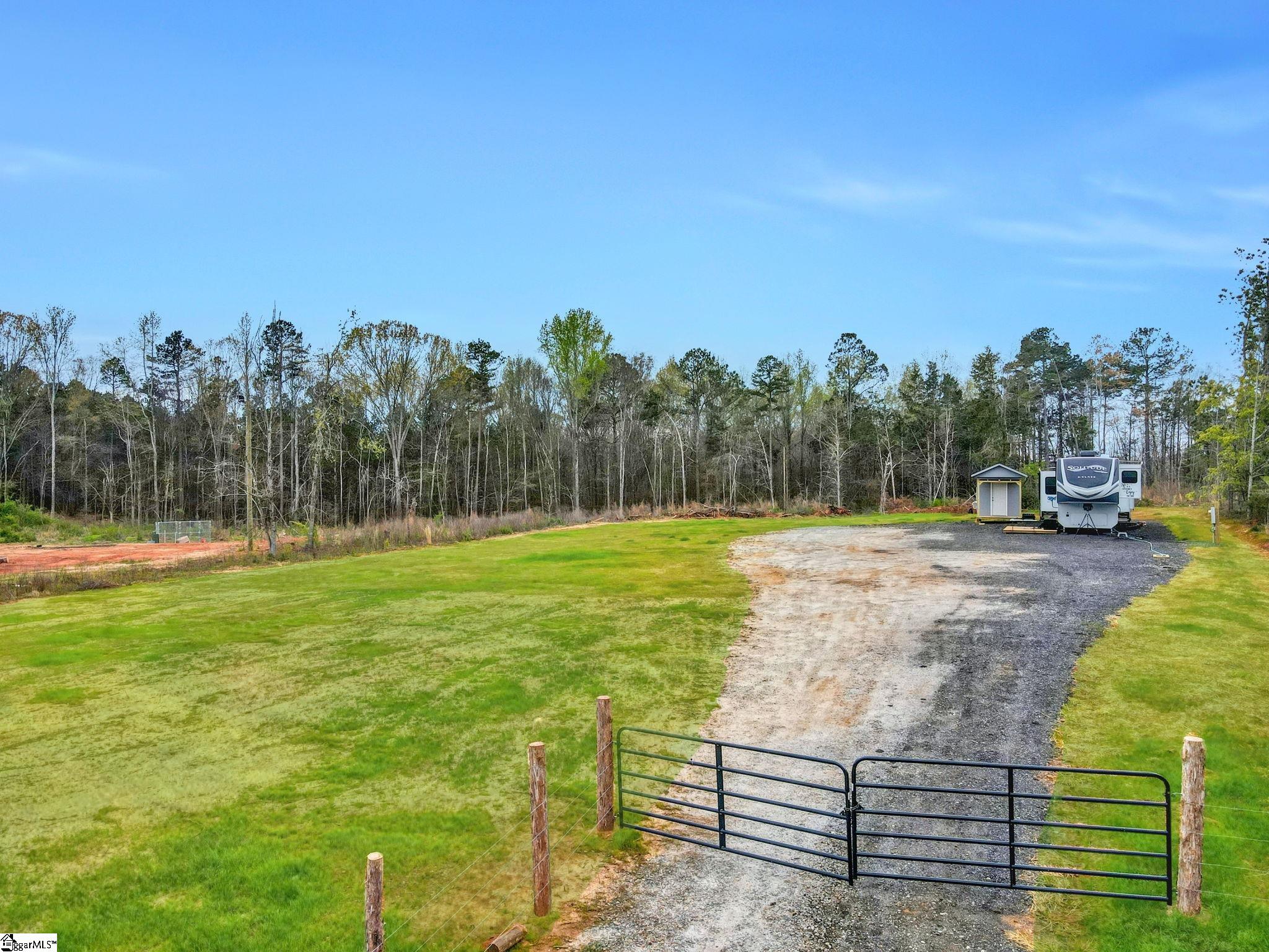 2811 Torrington Road Laurens, SC 29360 - Photo 8 of 13 Gallery Image 8