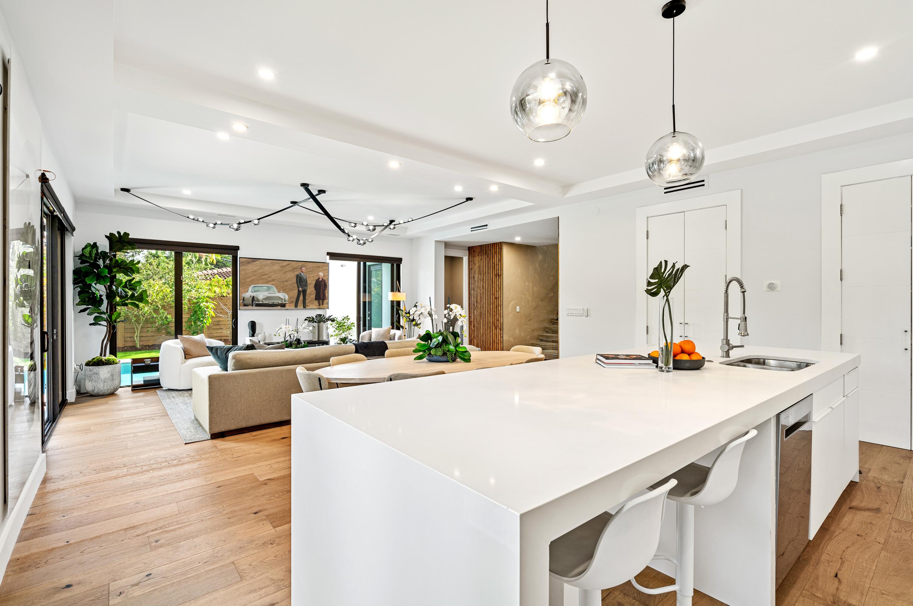 709 Northwest 6th Drive Boca Raton, FL 33486 - Photo 10 of 45