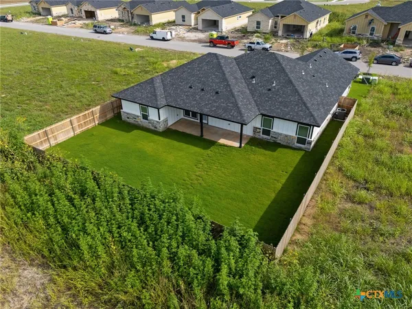 $400,000 | 207 Creek Plum Lane, Temple, TX 76502