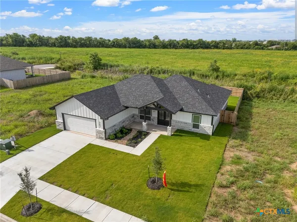 $400,000 | 207 Creek Plum Lane, Temple, TX 76502