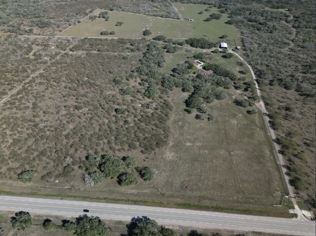 784 Highway 183 Highway Refugio, TX 78377 - Photo 1 of 1