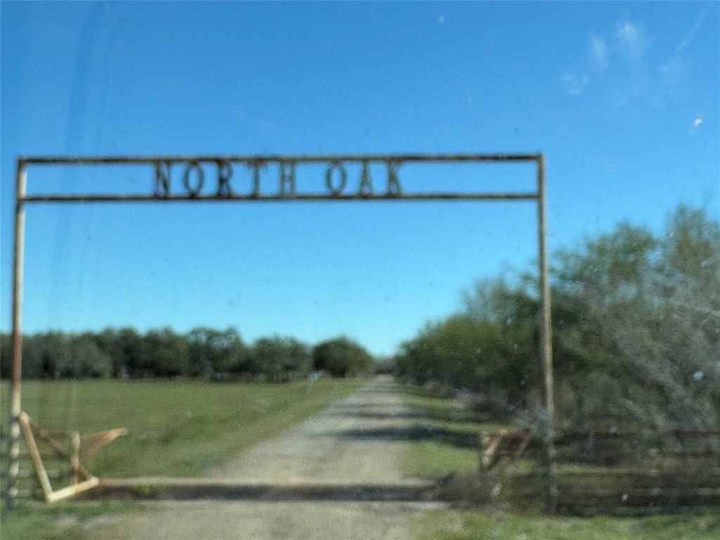 784 Highway 183 Highway Refugio, TX 78377 - Photo 4 of 20 a view of a lake