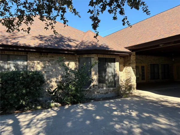 $675,000 | 784 Highway 183 Highway, Refugio, TX 78377