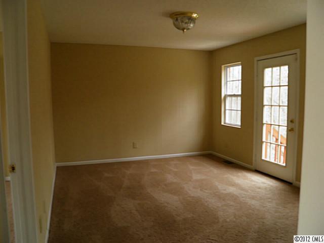 7226 Rothmore Street Charlotte, NC 28215 - Photo 3 of 12 Gallery Image 3
