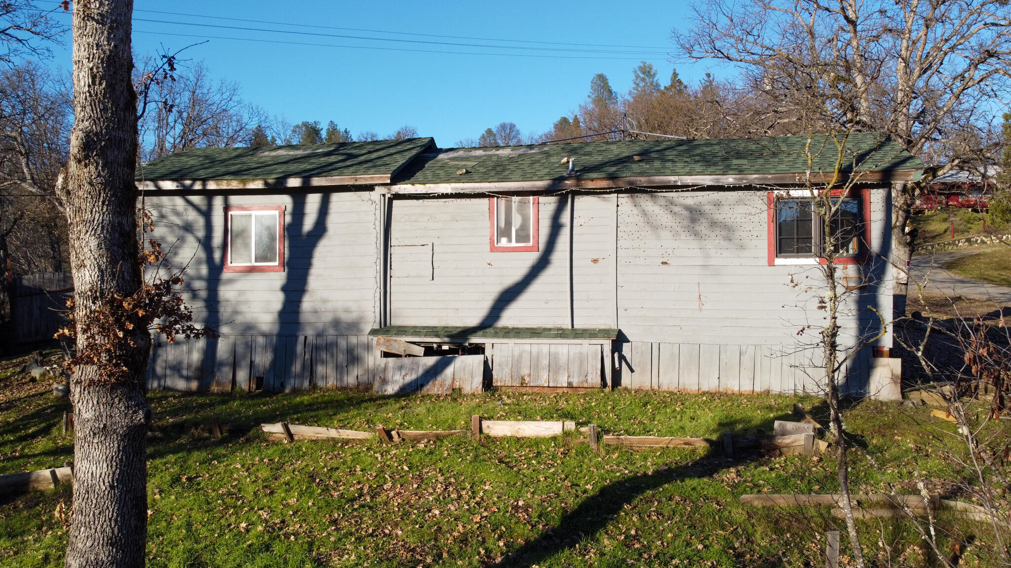 51-75 Hart Road Weaverville, CA 96093 - Photo 6 of 40 51 Hart rear exterior