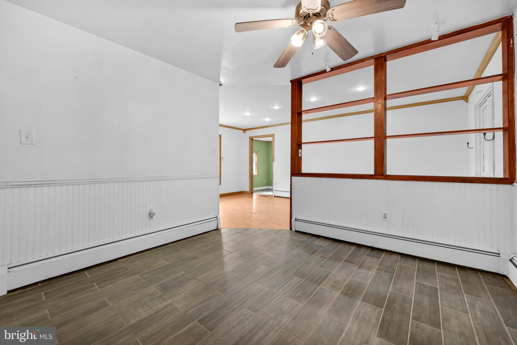1899 Long Run Road Schuylkill Haven, PA 17972 - Photo 11 of 37 Dining Area