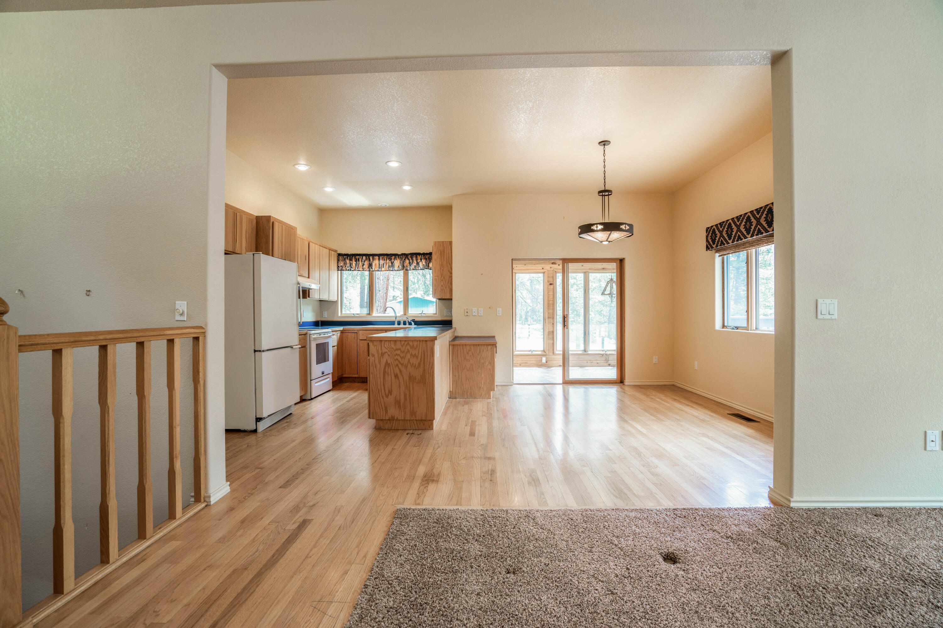 11515 Old Fort Road Klamath Falls, OR 97601 - Photo 18 of 57 11