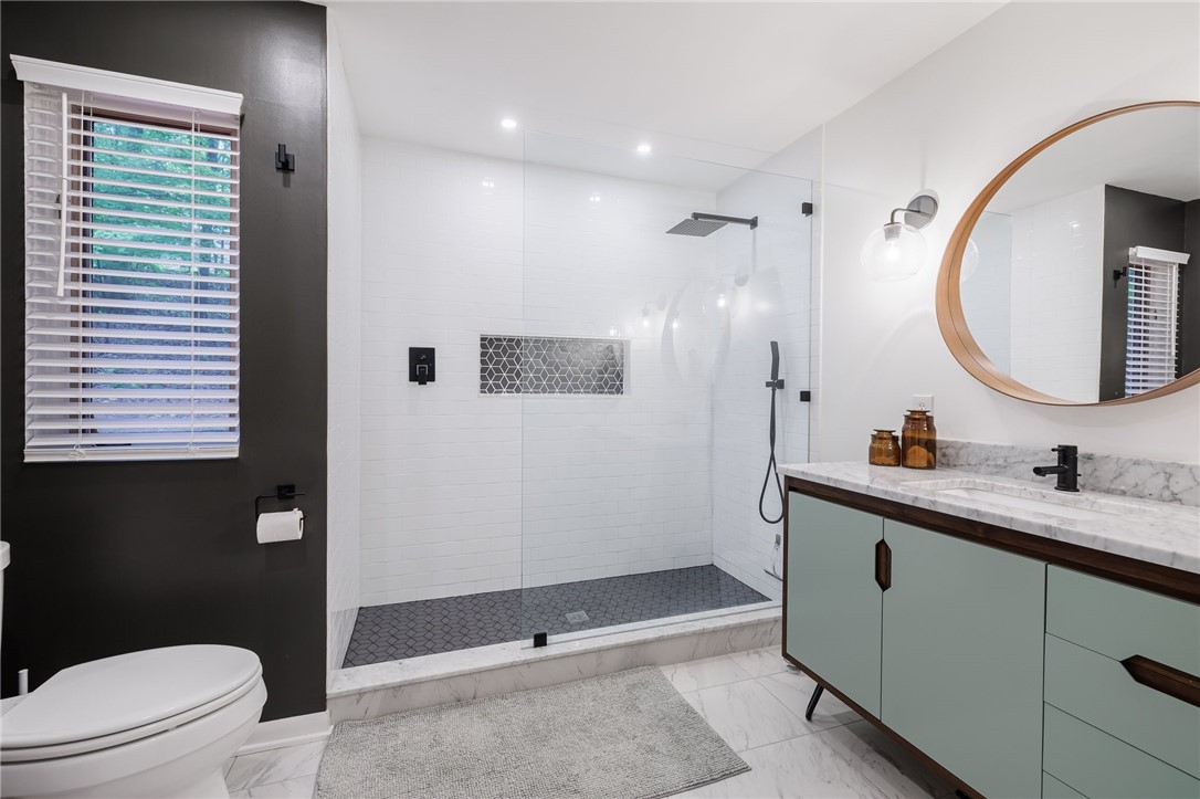 230 Hoffman Road Irondequoit, NY 14622 - Photo 29 of 46