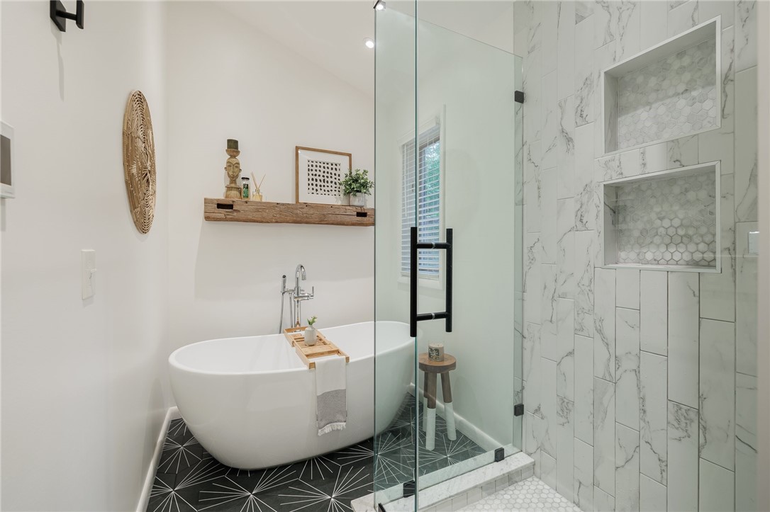 230 Hoffman Road Irondequoit, NY 14622 - Photo 36 of 46