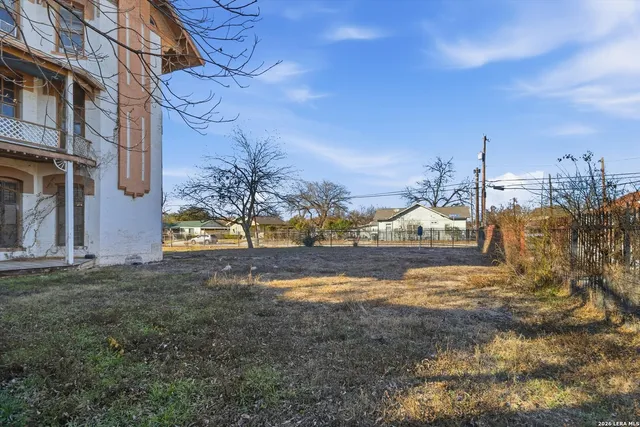 $700,000 | 802 Kentucky Avenue, San Antonio, TX 78201