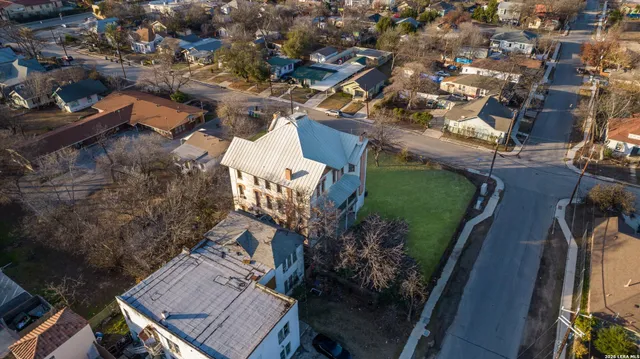 $700,000 | 802 Kentucky Avenue, San Antonio, TX 78201