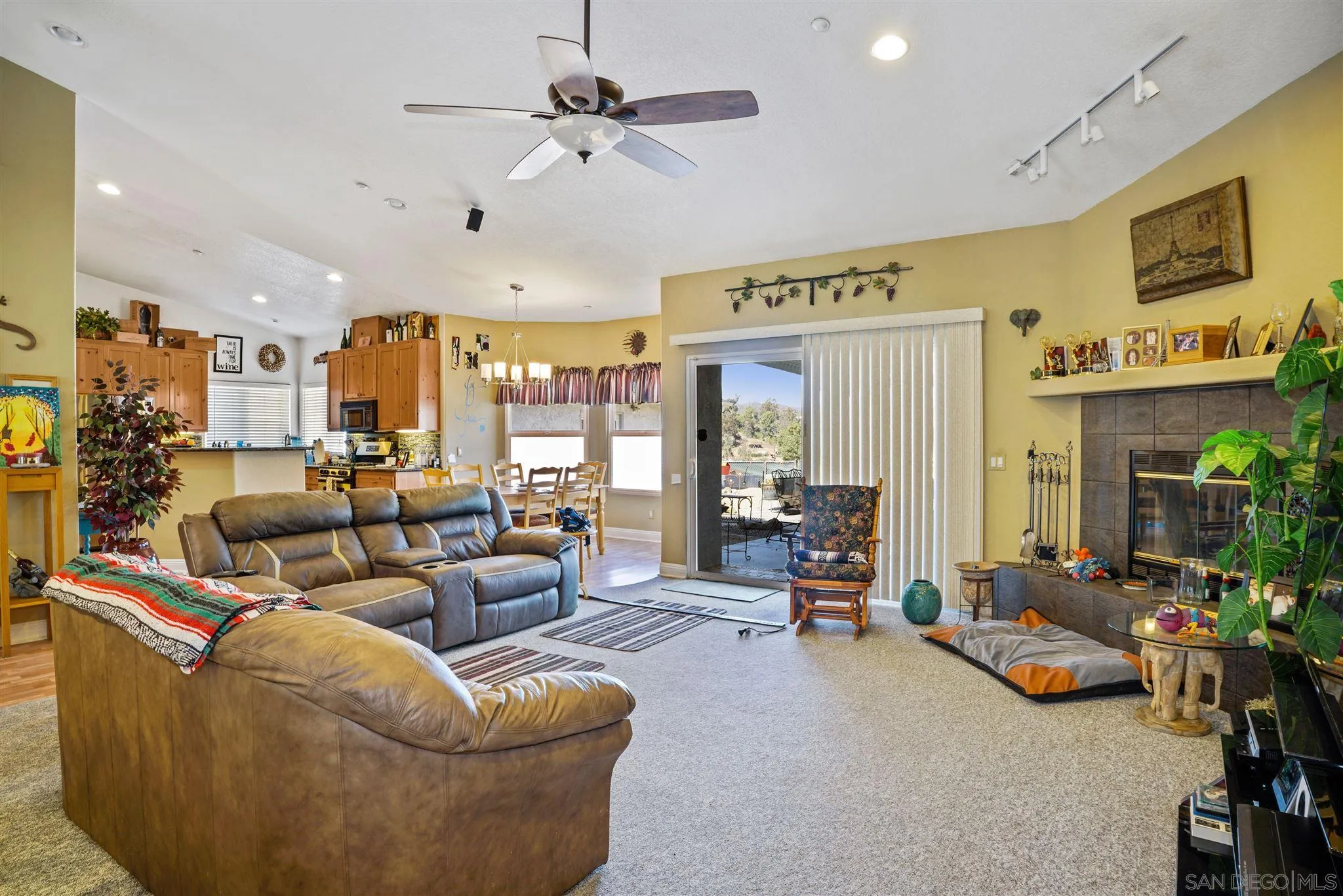 12020 Serena Road Lakeside, CA 92040 - Photo 20 of 25 Gallery Image 20