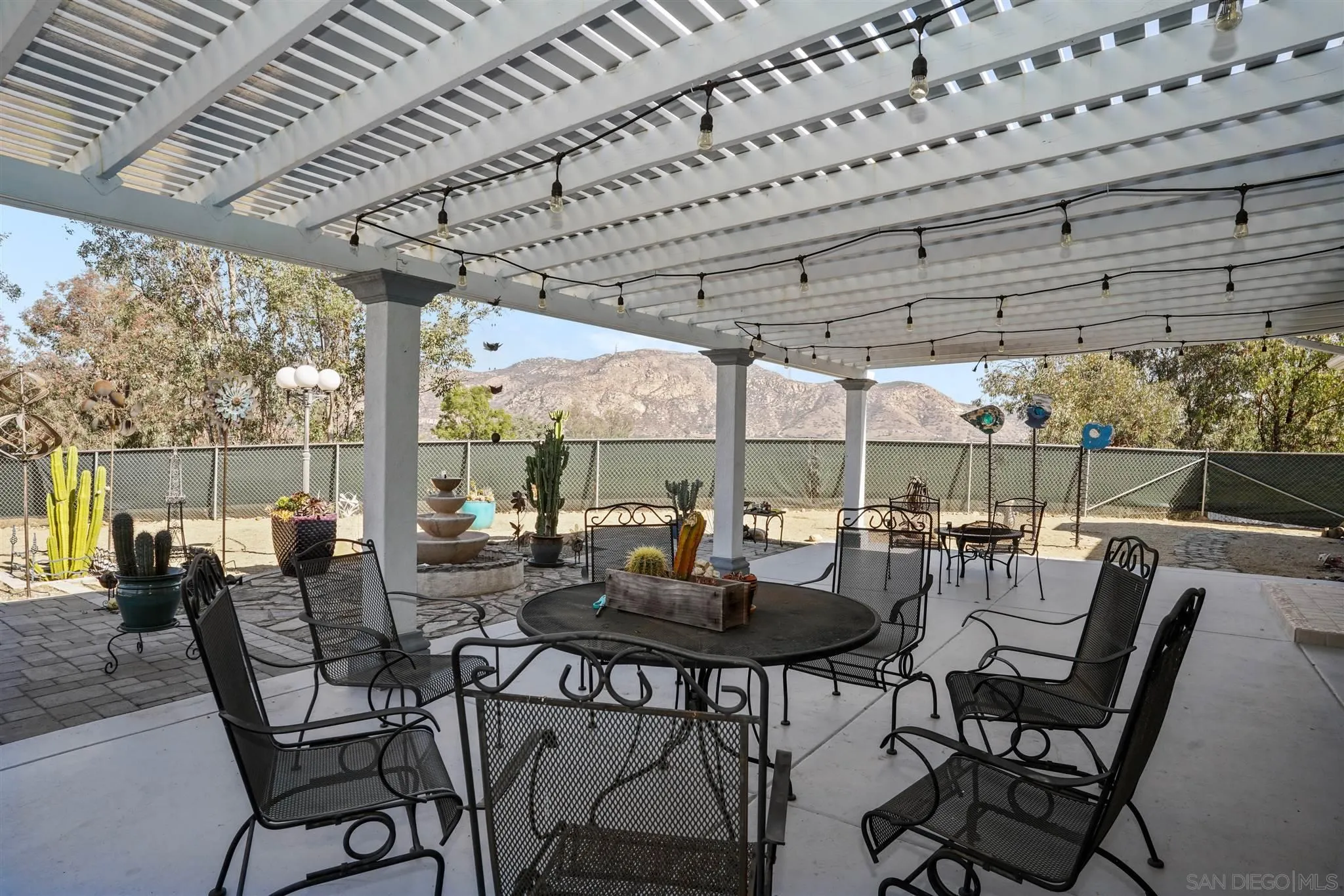 12020 Serena Road Lakeside, CA 92040 - Photo 10 of 25 Gallery Image 10