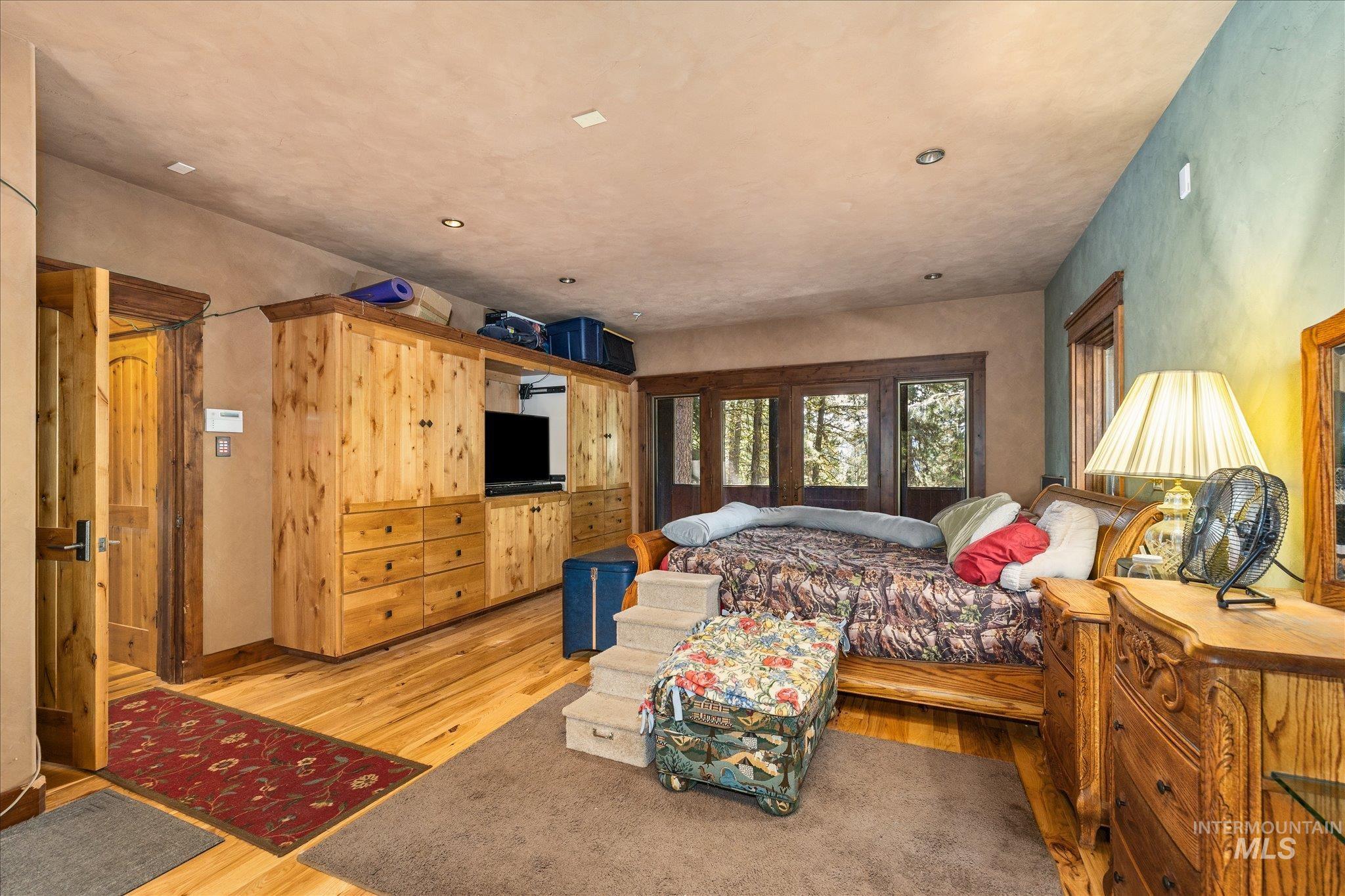 123 Wilderness Ranch Lane Cascade, ID 83611 - Photo 22 of 42