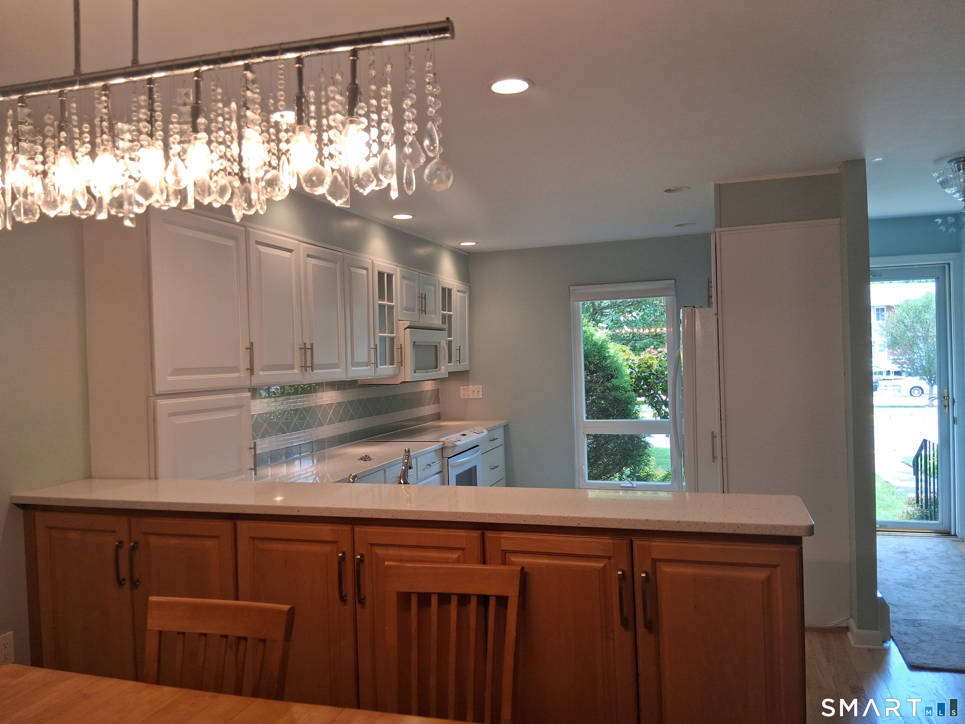 133 Centerbrook Road Hamden, CT 06518 - Photo 4 of 10