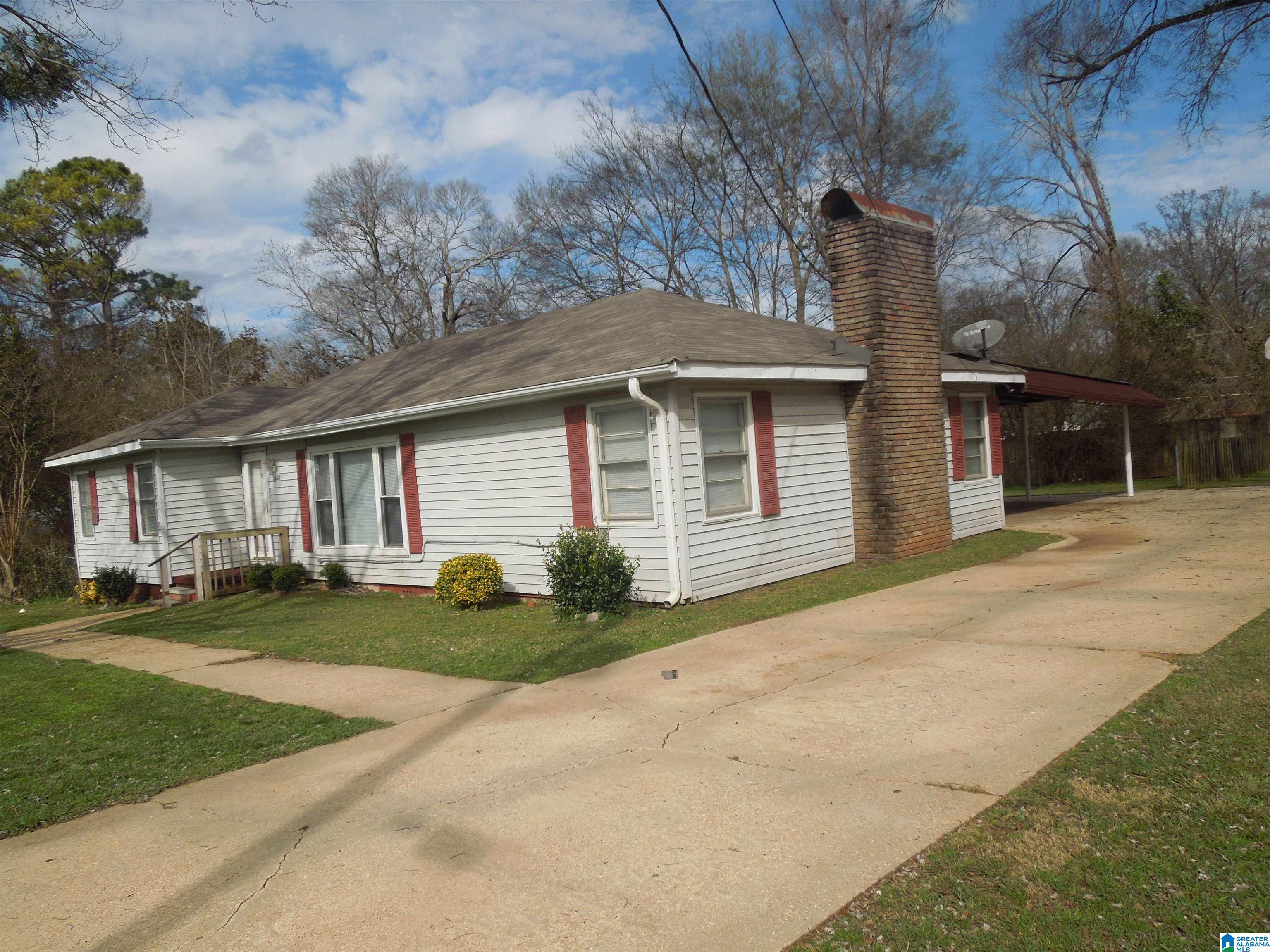5602 10th Street South Bessemer, AL 35020 - Photo 3 of 30