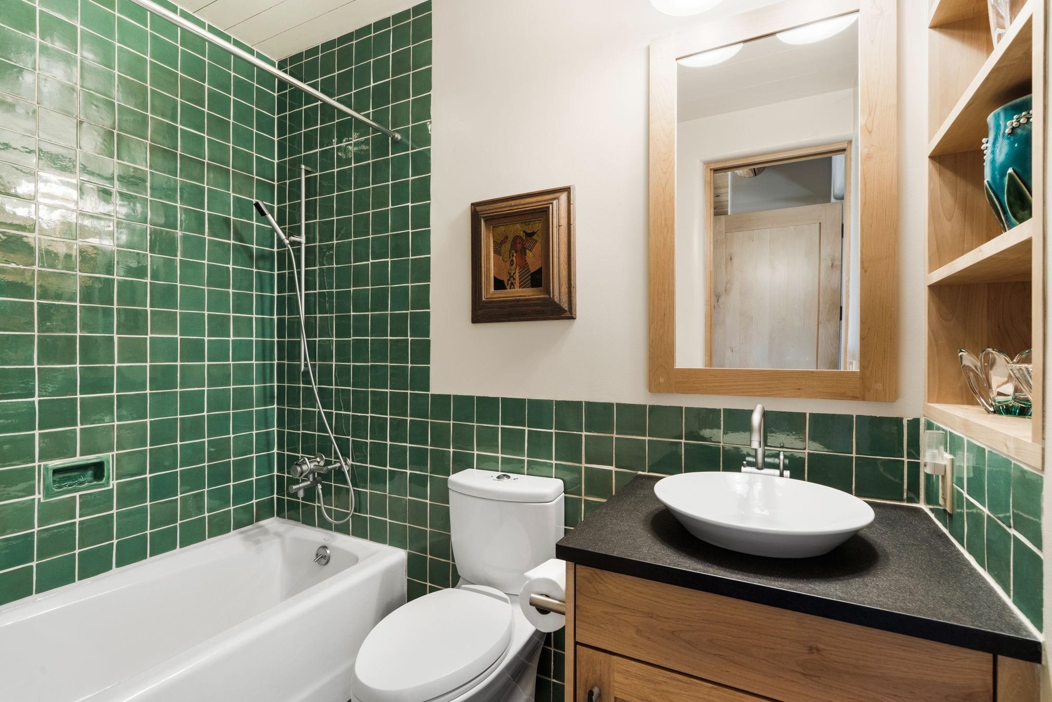 91 Riverbend Road Ranchos de Taos, NM 87557 - Photo 16 of 49 Gallery Image 16