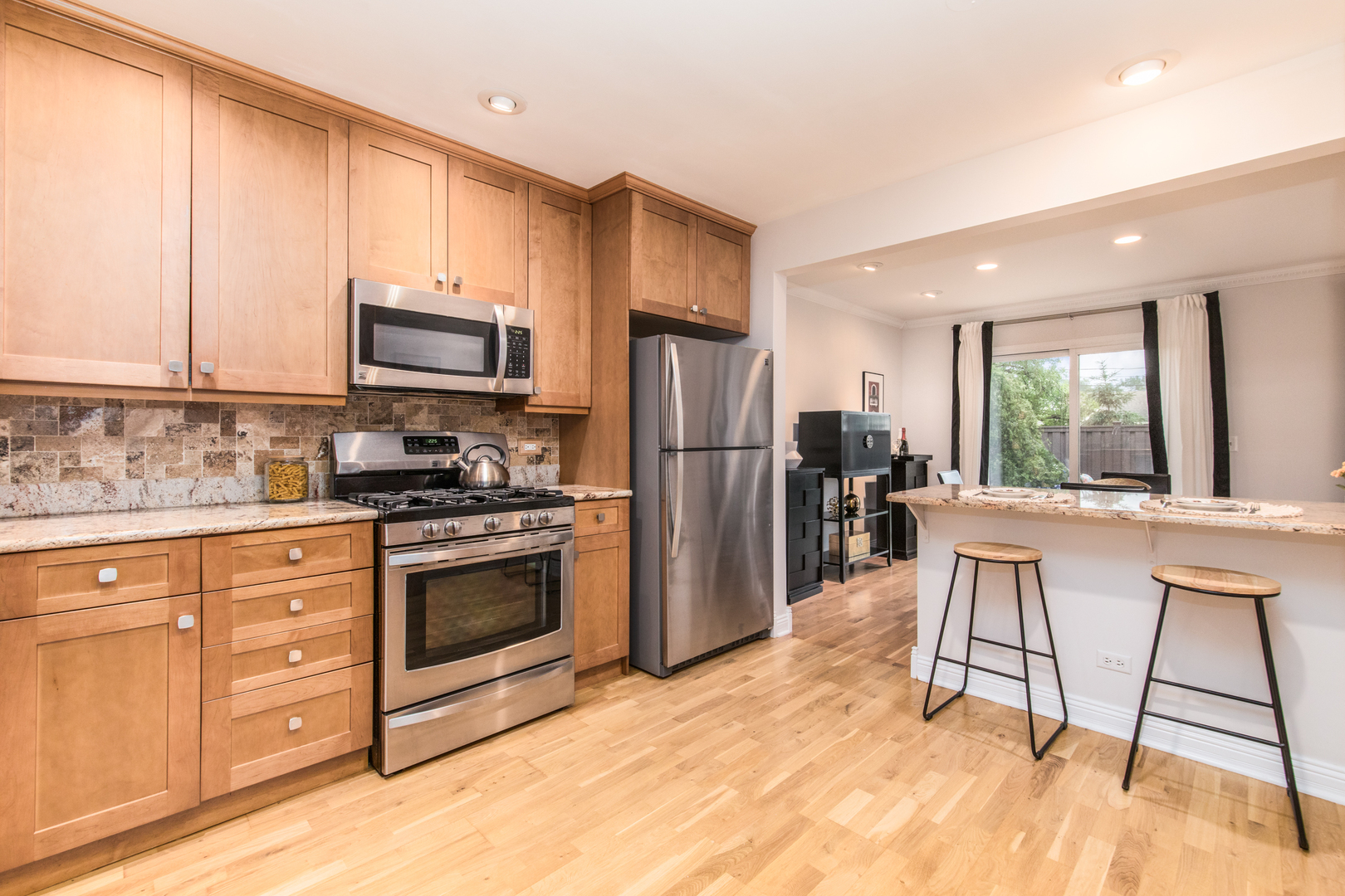 1023 Rene Court Park Ridge, IL 60068 - Photo 12 of 30