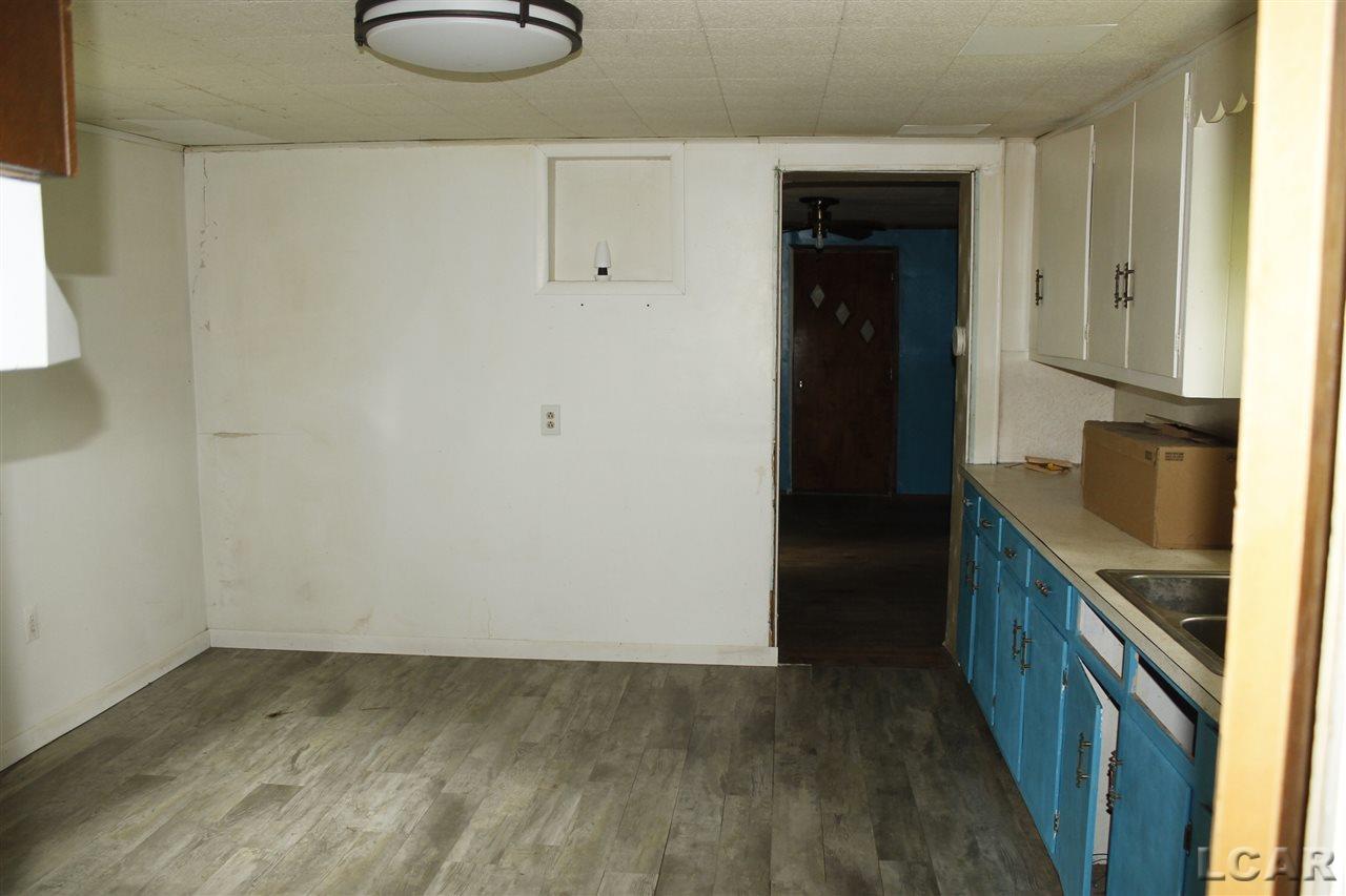 7125 Centennial Road Britton, MI 49229 - Photo 3 of 22 Kitchen