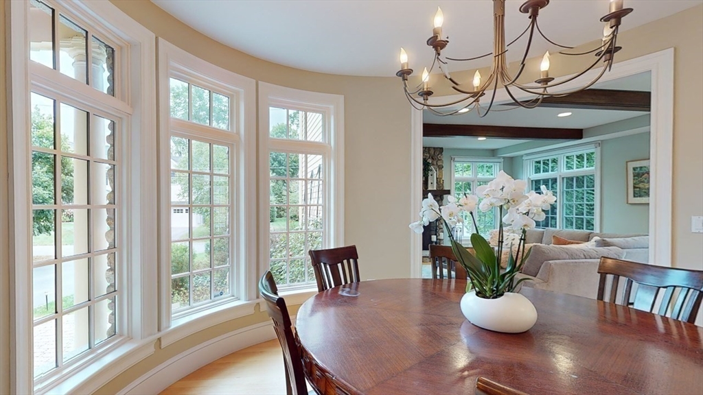 32 Twitchell Street Wellesley, MA 02482 - Photo 5 of 32