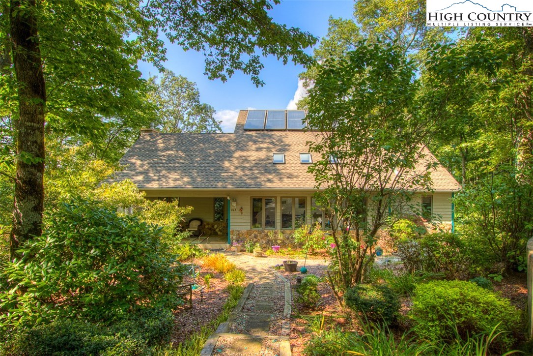 843 Forestridge Drive Boone, NC 28607 - Photo 3 of 48 Gallery Image 3