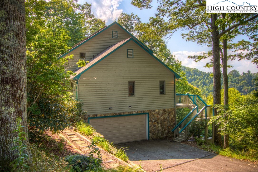 843 Forestridge Drive Boone, NC 28607 - Photo 47 of 48 Gallery Image 47