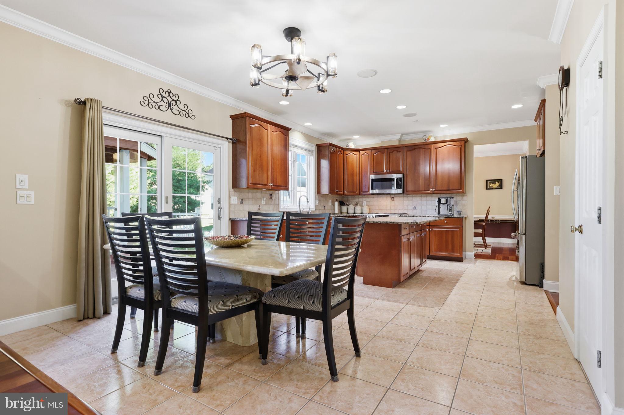 303 Langford Road Broomall, PA 19008 - Photo 13 of 75